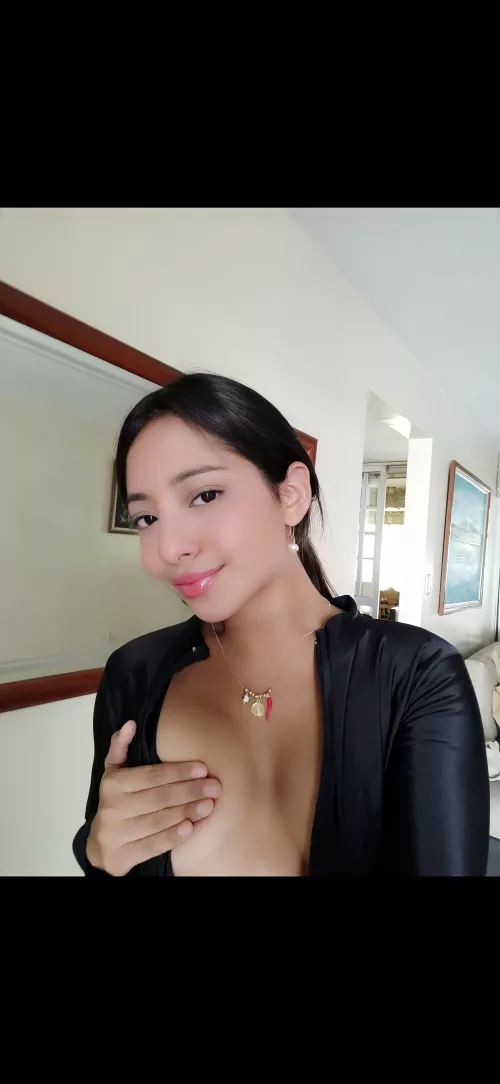 baby do you want to play a little