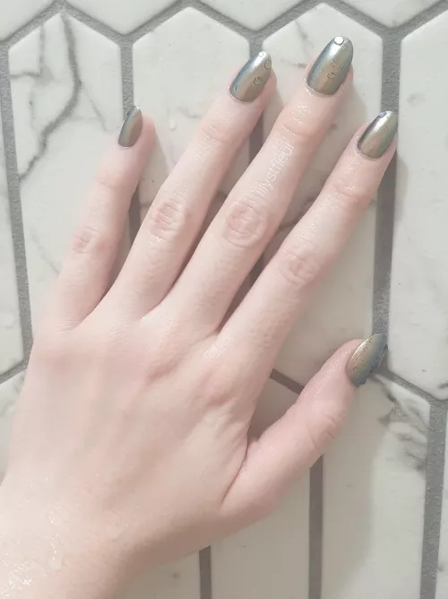 Come join me in the shower 💦