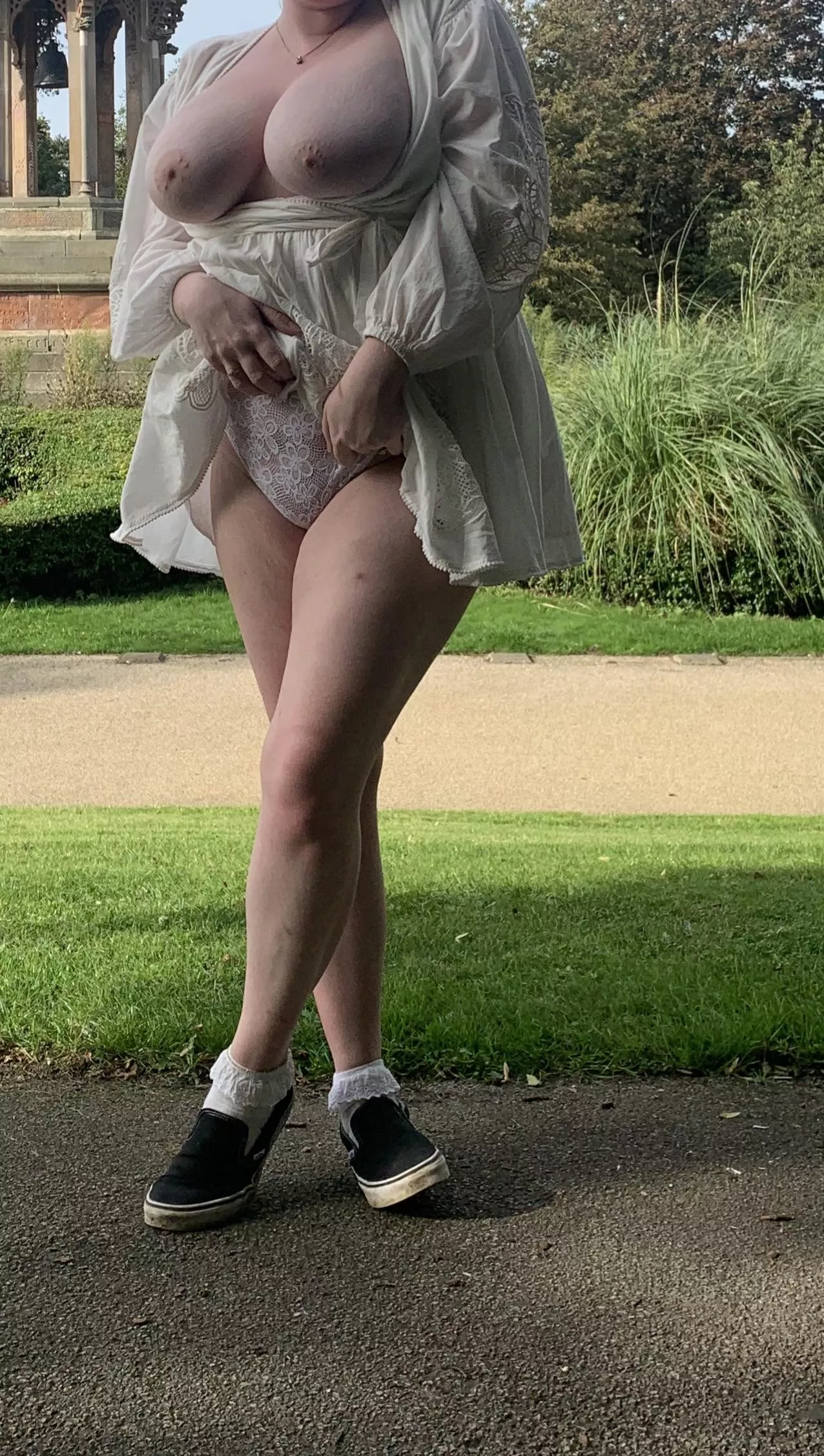 F27 being a tourist 😇