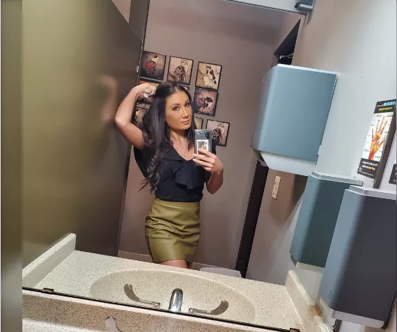 Feeling my best and looking my best - it's a good day!