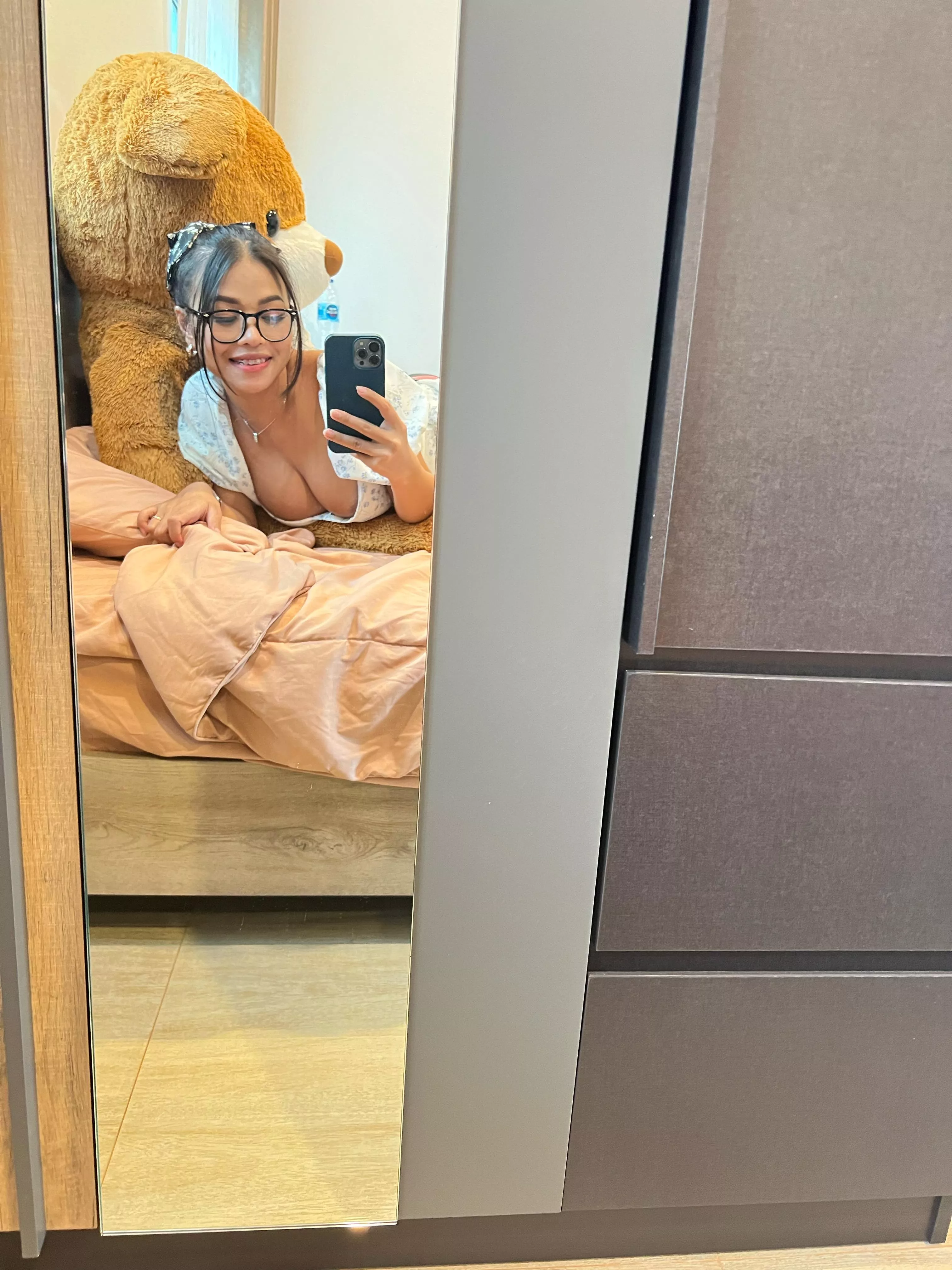 Finish class, rush home for Reddit... Are you looking down my shirt?