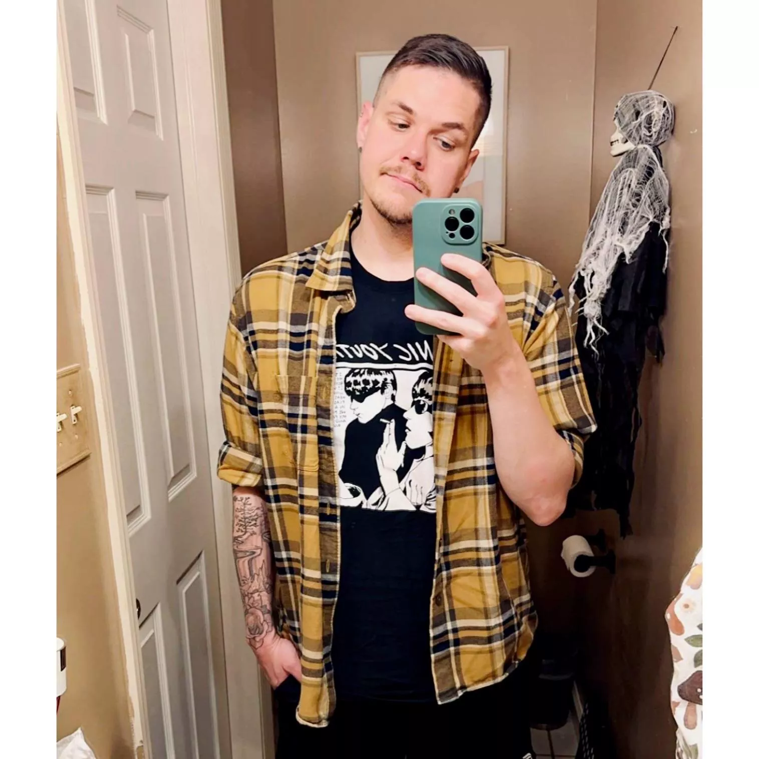 Happy Wednesday Gamers! π Happy Wednesday Gamers! π