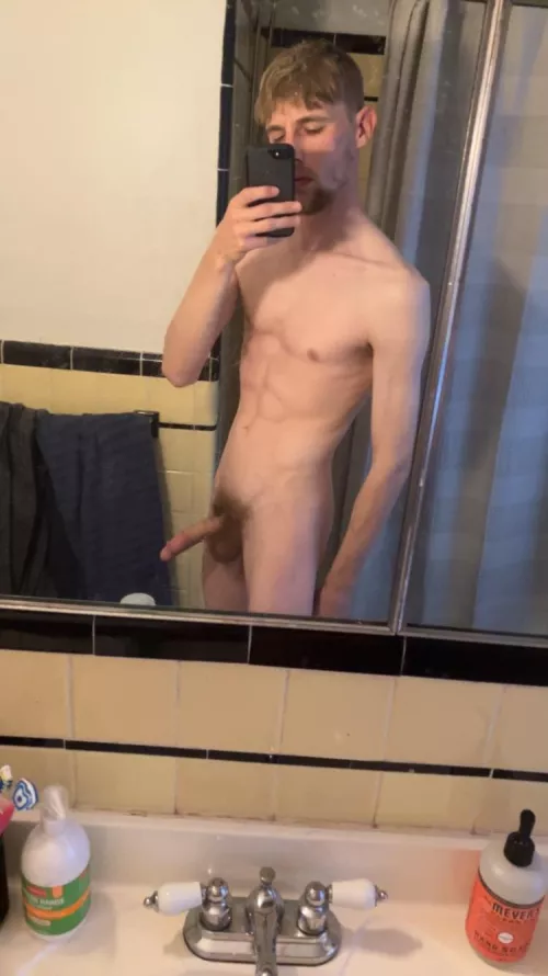 I love showing my body off