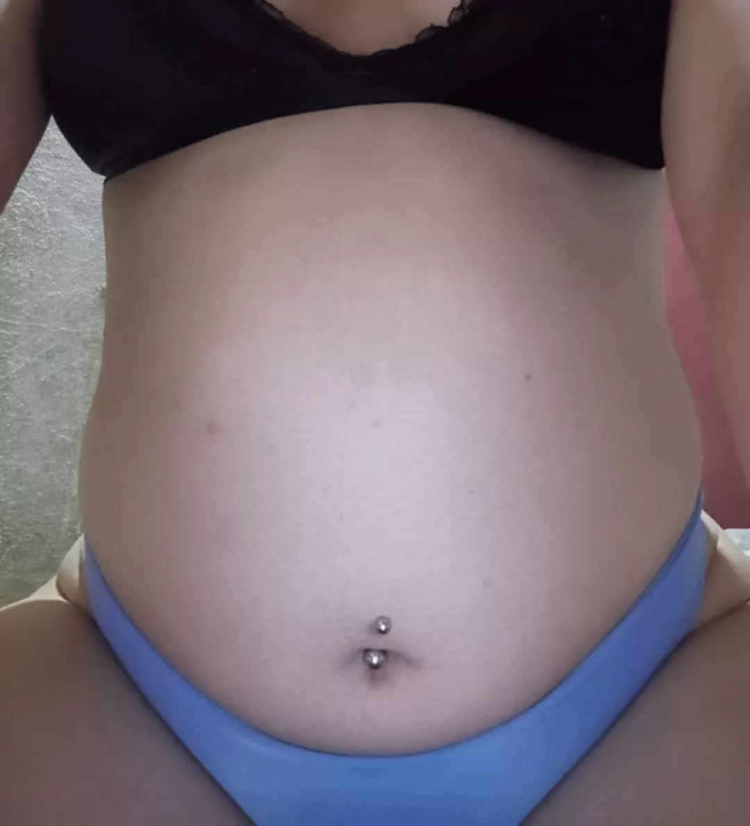 I need my belly bigger please🐷