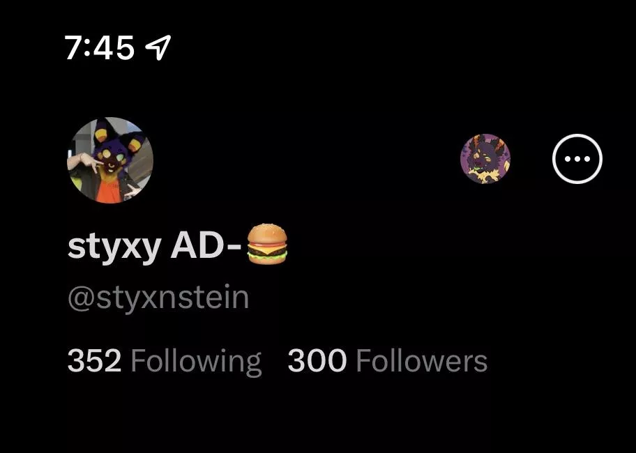 I’ve finally hit 300 on Twitter!! Woohoo!