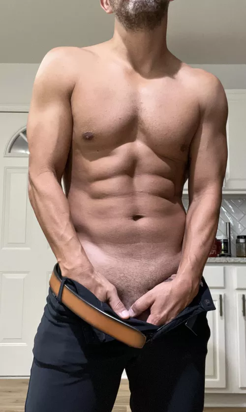 No hands were exposed in the taking of this picture