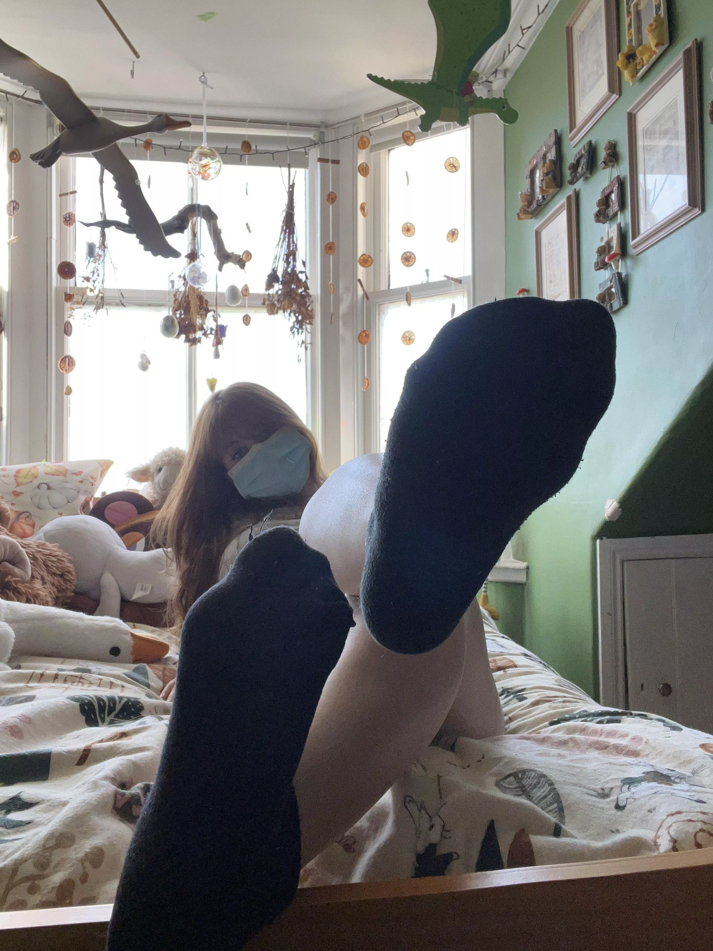 Plant your nose right in my fresh black socks~