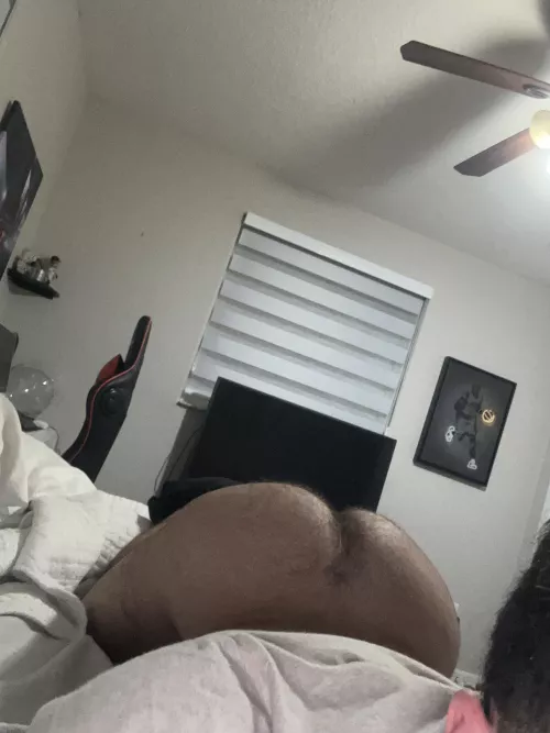 Someone come eat me up!