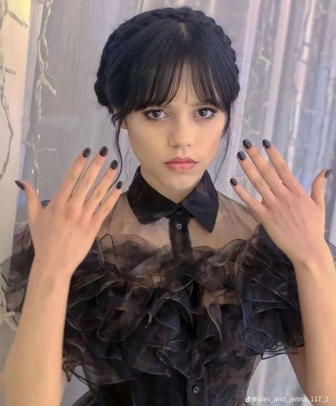 Time to get Bi for Jenna Ortega