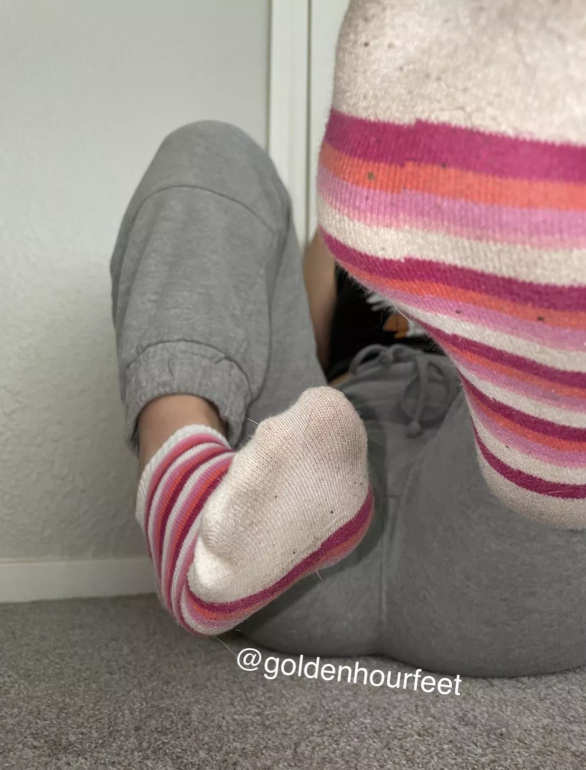 Wanna see the rest of my sock drawer? Go check my pinned post💖