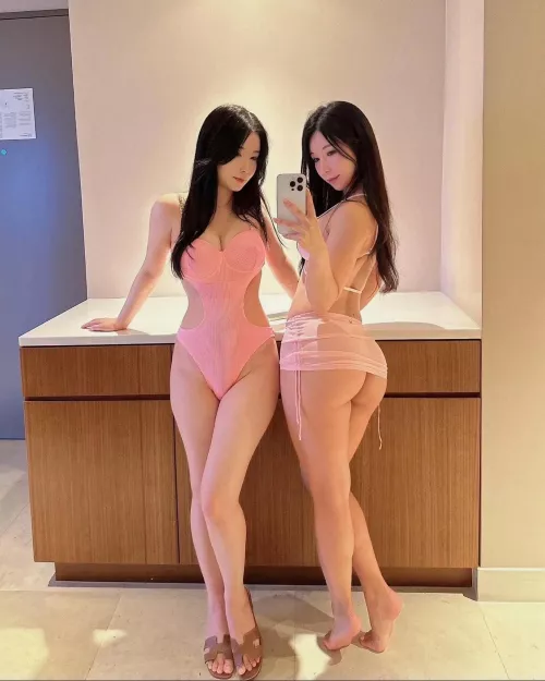 Which pink babe?
