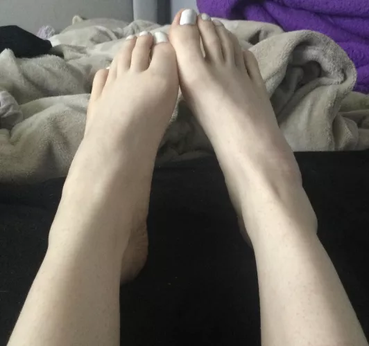 Yummy toes that need to be sucked