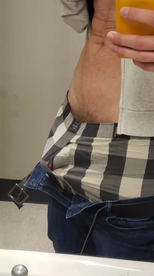 Almost slipped through the fly