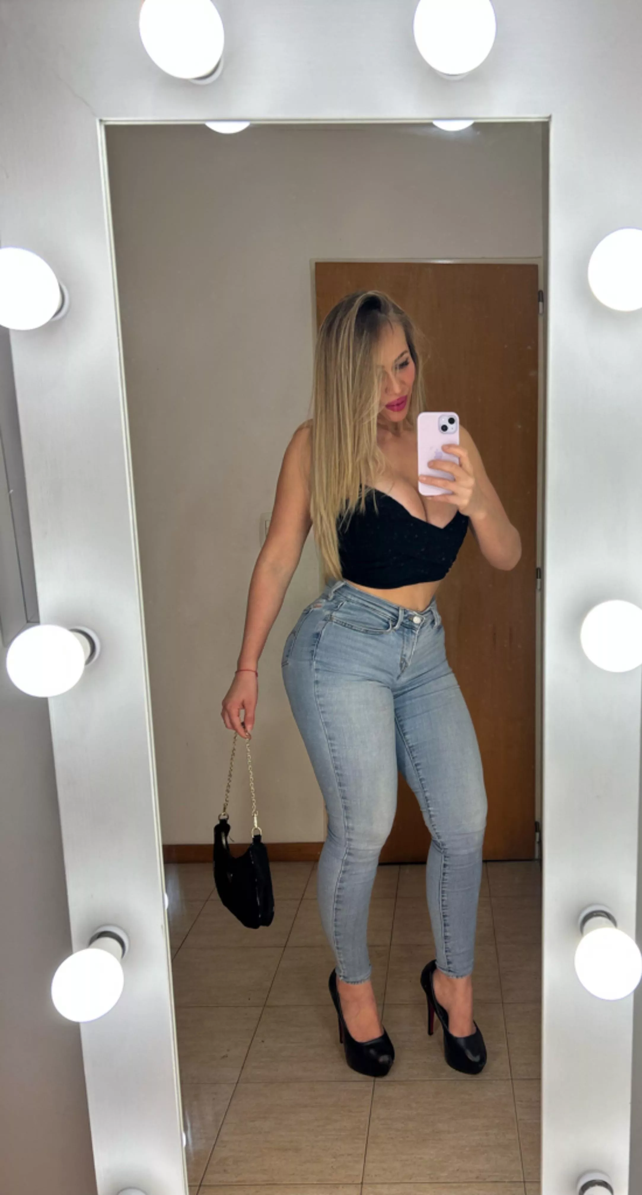 Do you like how it looks on me?