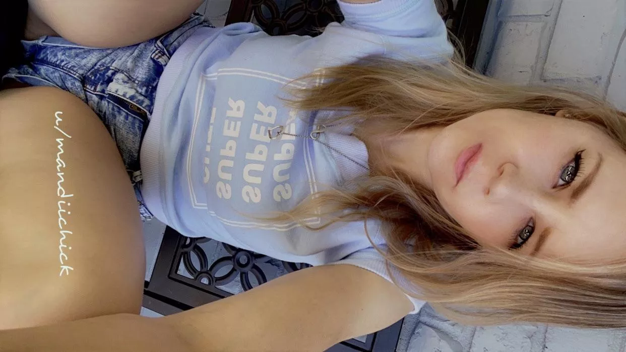 Happy Thursday night!