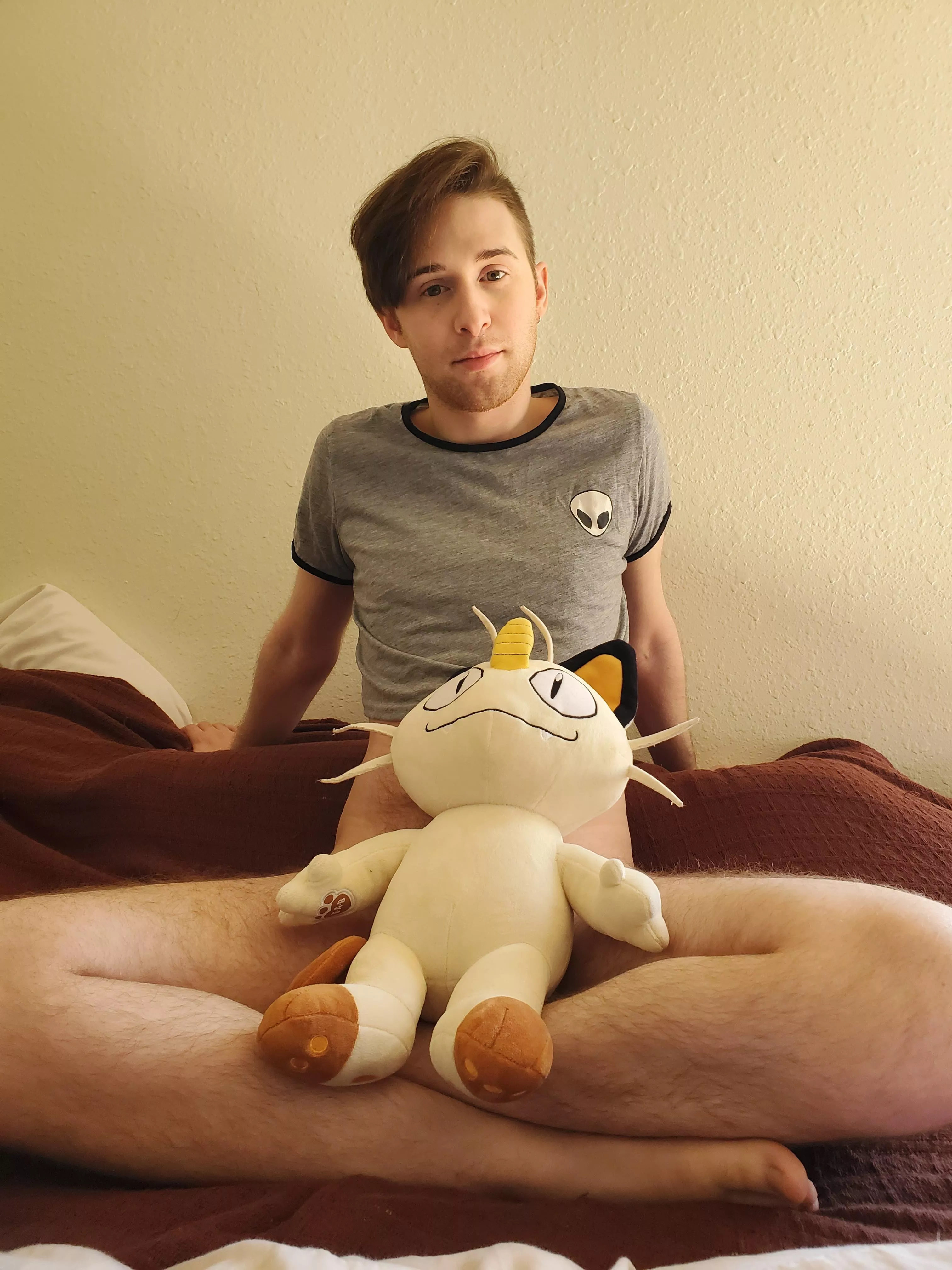 I challenge you right MEOWTH!
