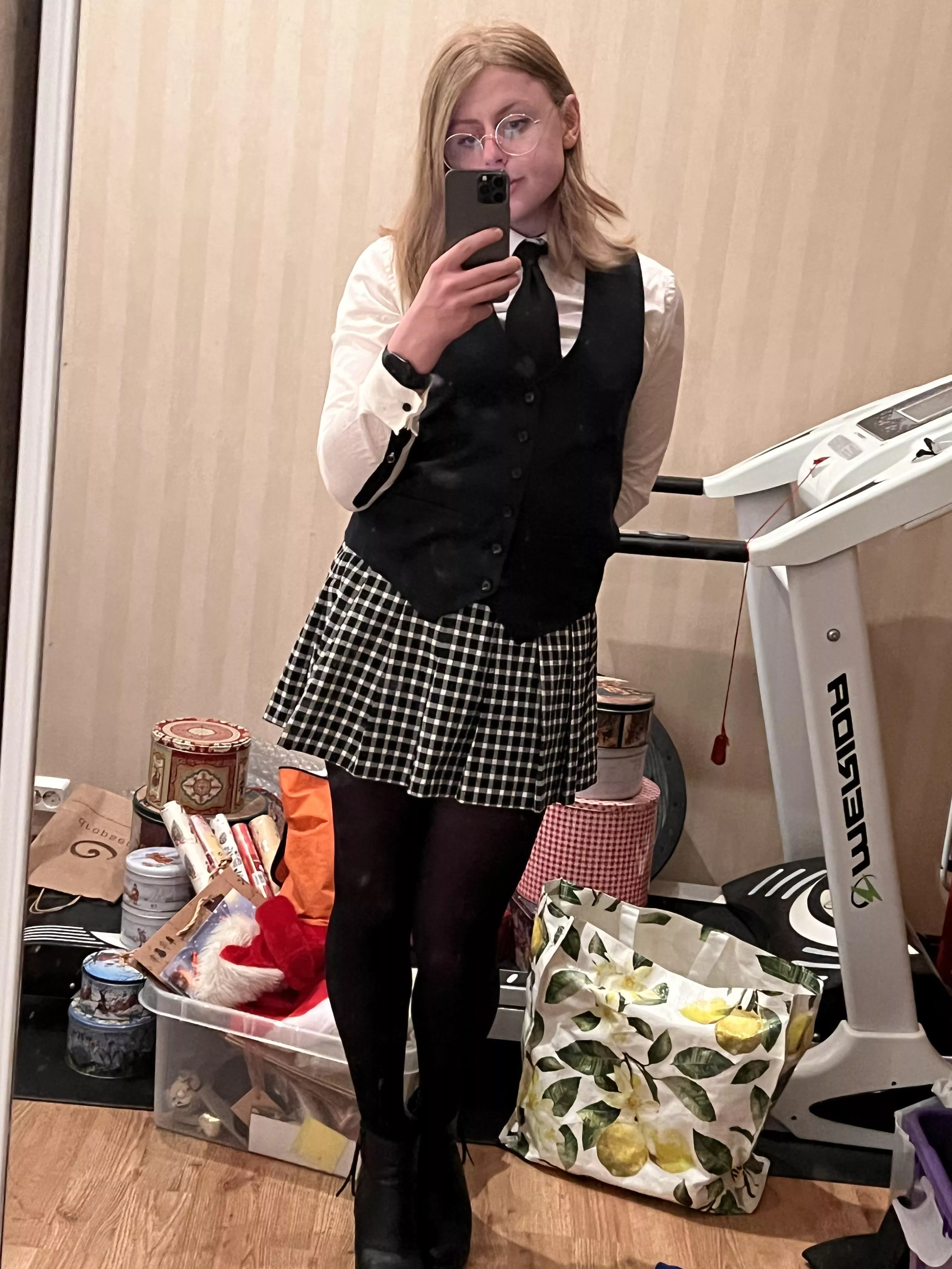 I’ll be your waitress for to day. Can I get you anything?