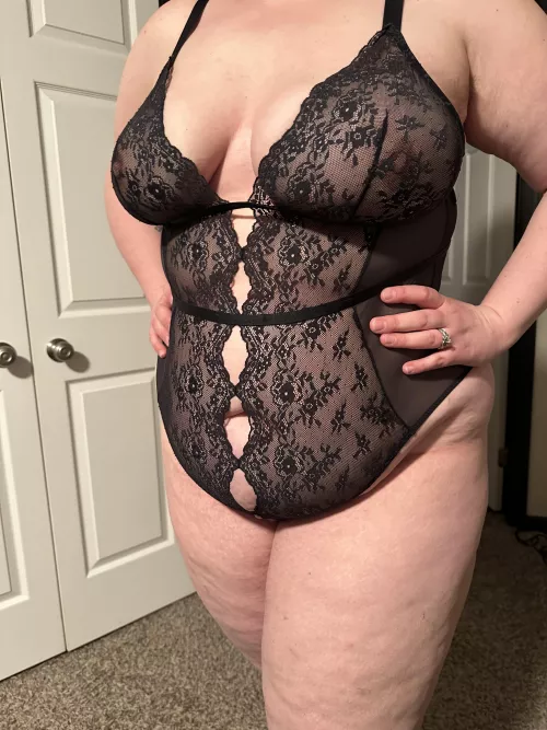 More (almost) full body pics! 😘😍