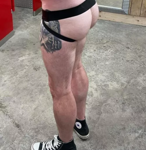 Post workout lockerroom check.