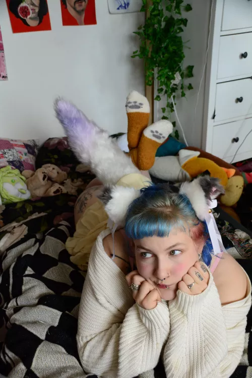 Thinking about, how a butt plug tail would suit me ;)