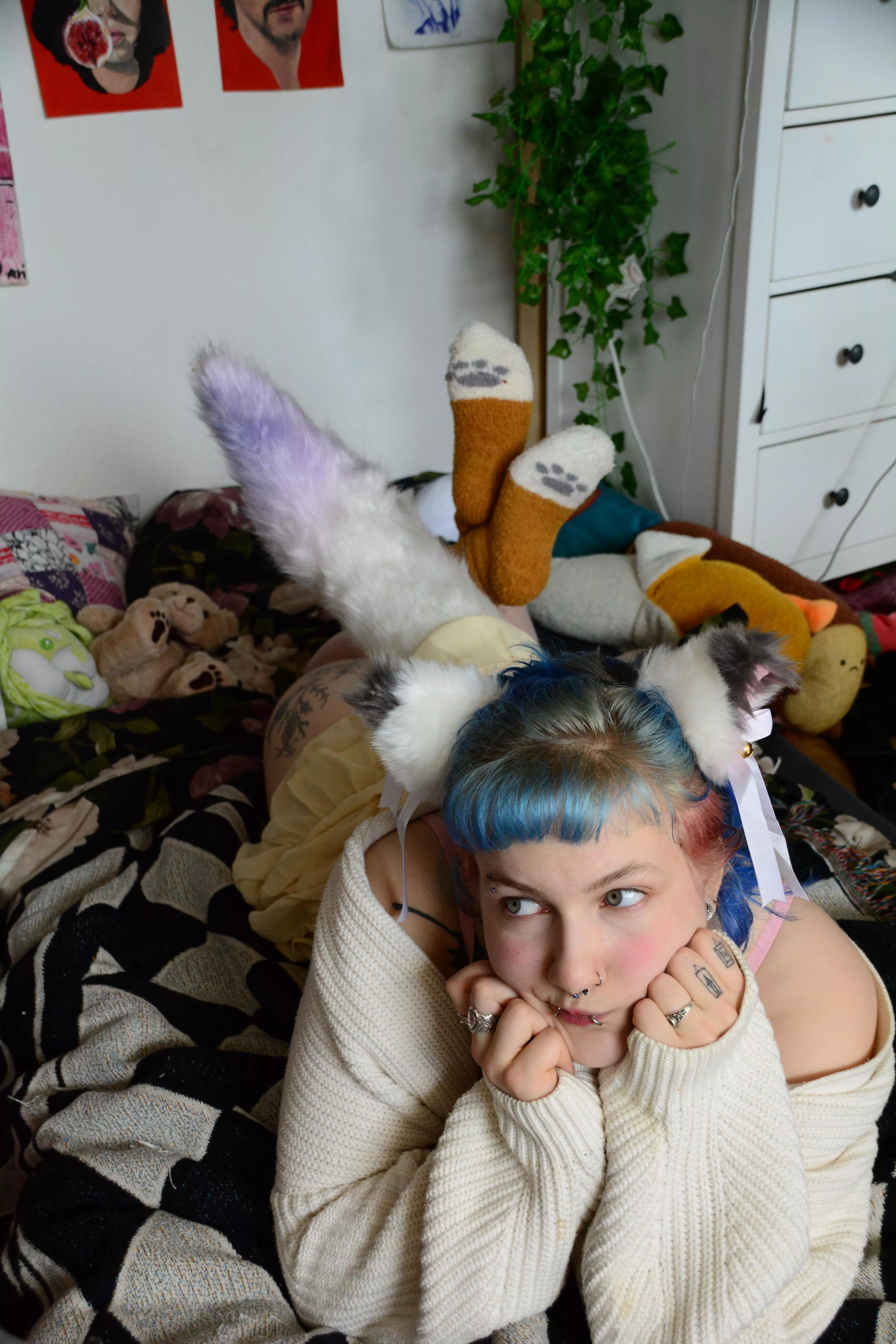 Thinking about, how a butt plug tail would suit me ;)