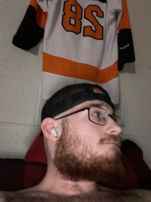 Any dudes wanna hangout