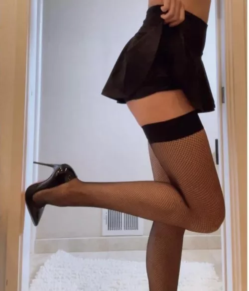 Follow me @swet_elin