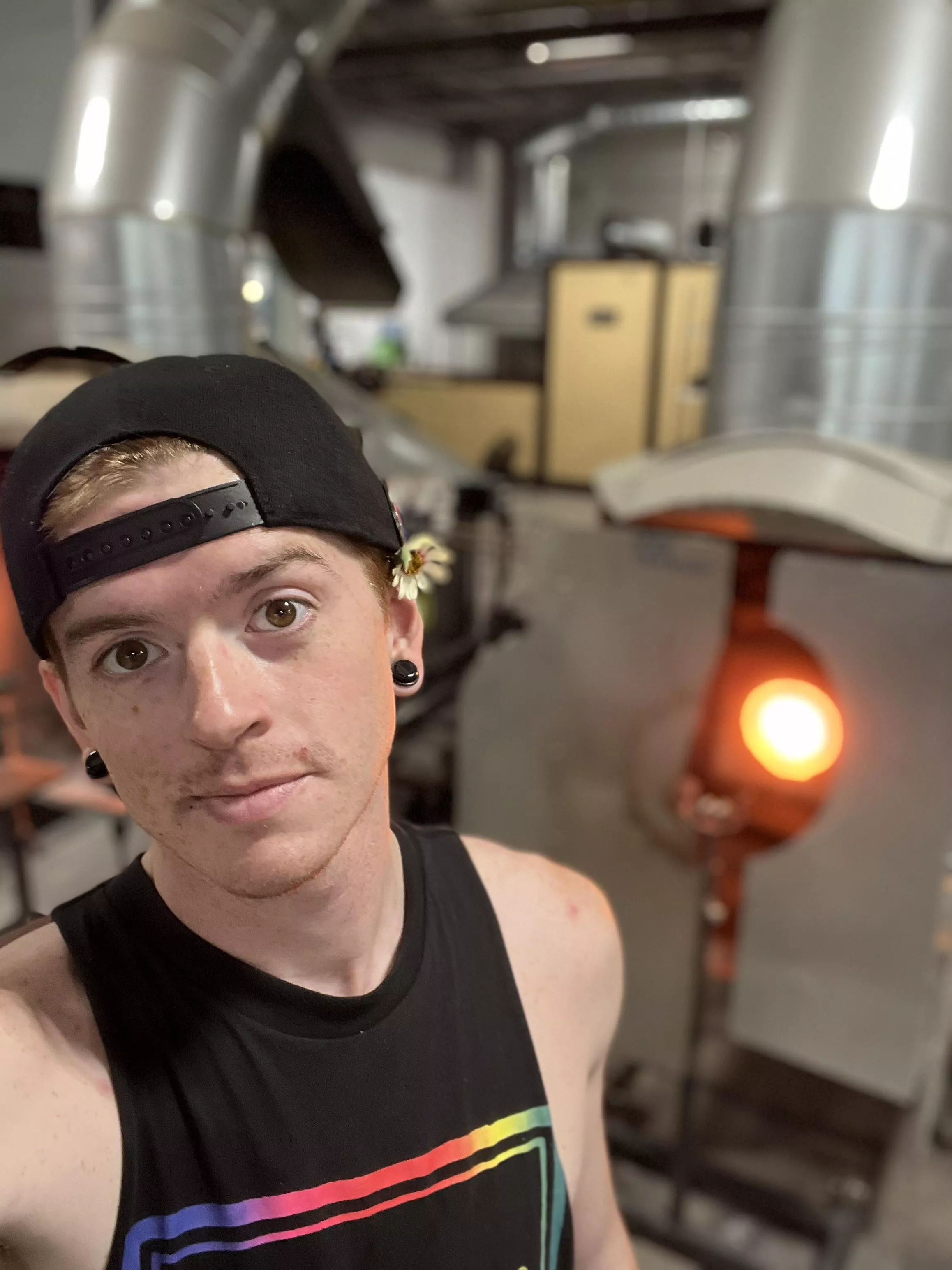 Glassblower flower power! Glassblower flower power!