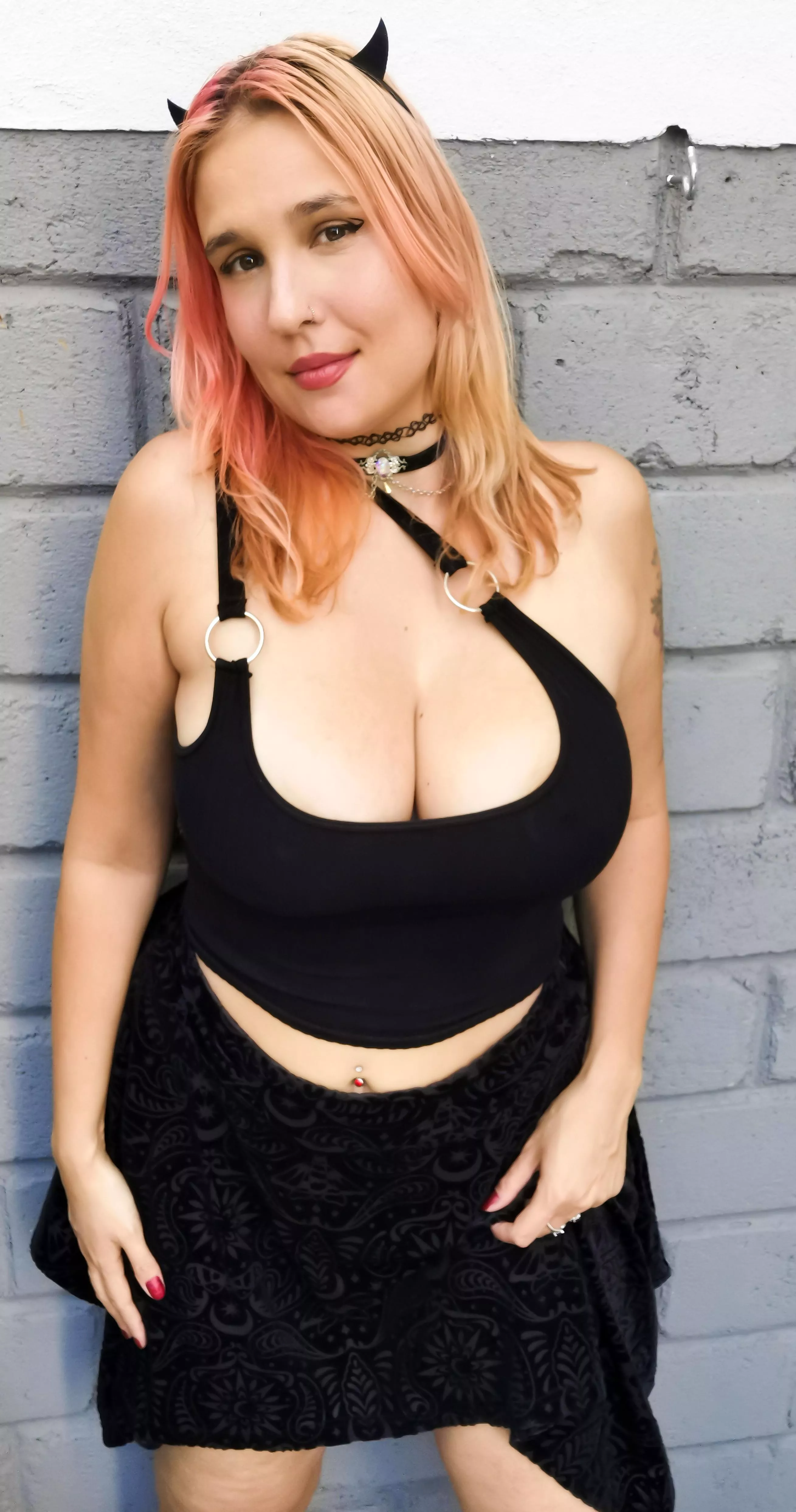 I think u can see them through my shirt