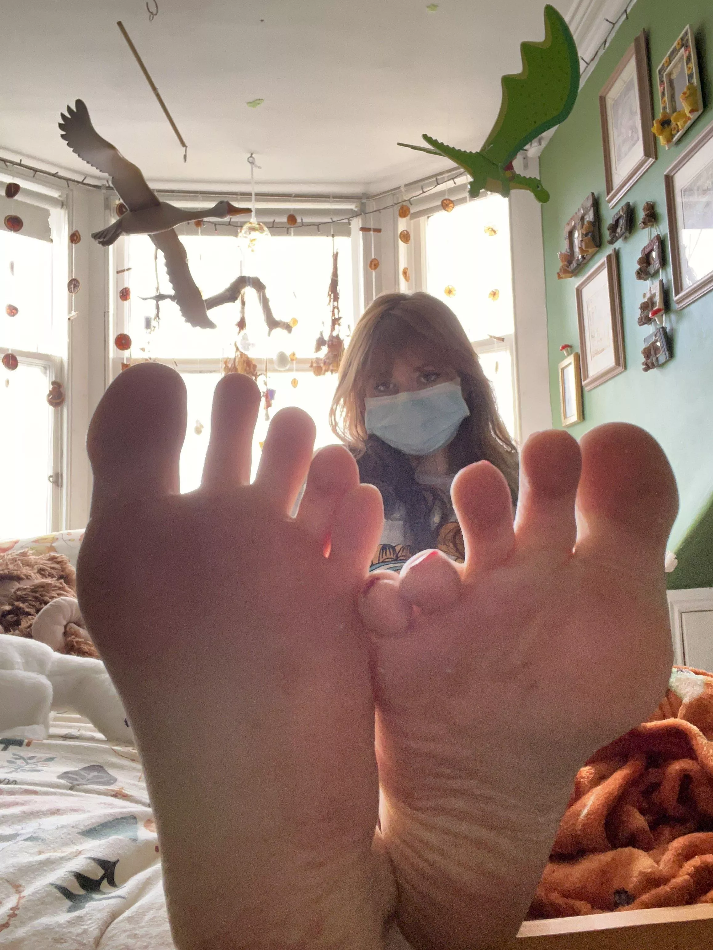 My soles need a good rub~