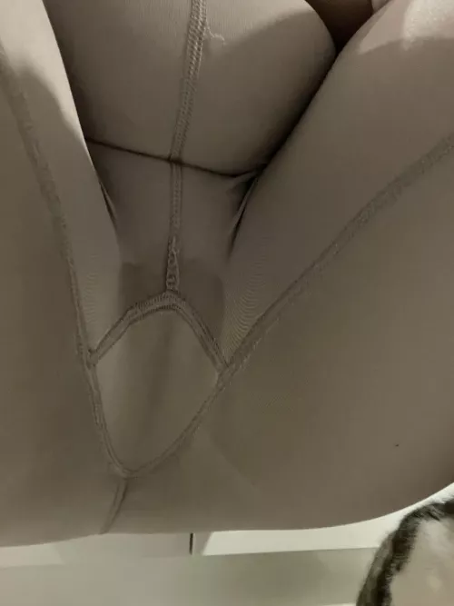 Should I start wearing panties under my leggings?