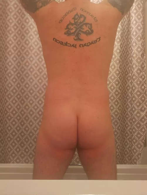 Today can kiss my ass. Where's the beer? [37]
