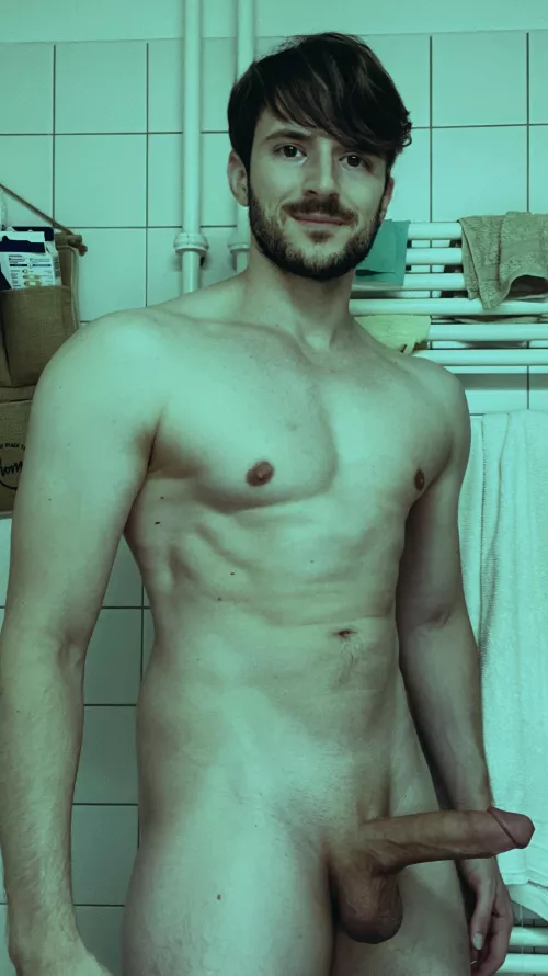 Who needs a little more dick this weekend?