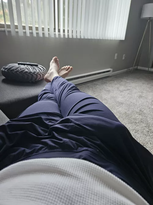 29, relaxing Saturday morning