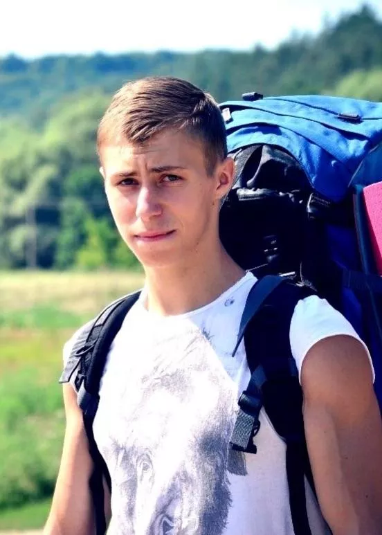 And who would you take on a hike for 3 days ? And who would you take on a hike for 3 days ?