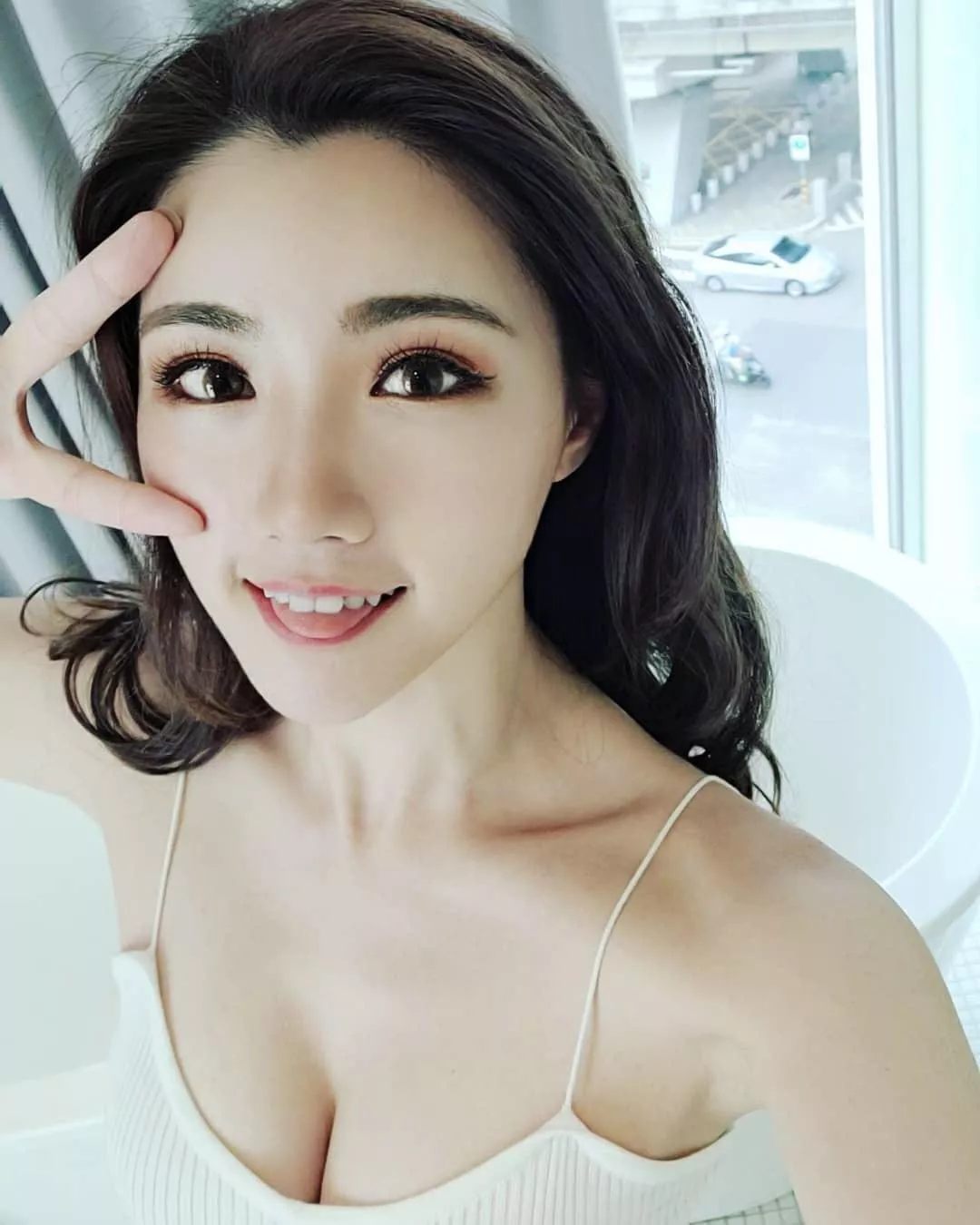 Awaiting 💦✌🏻