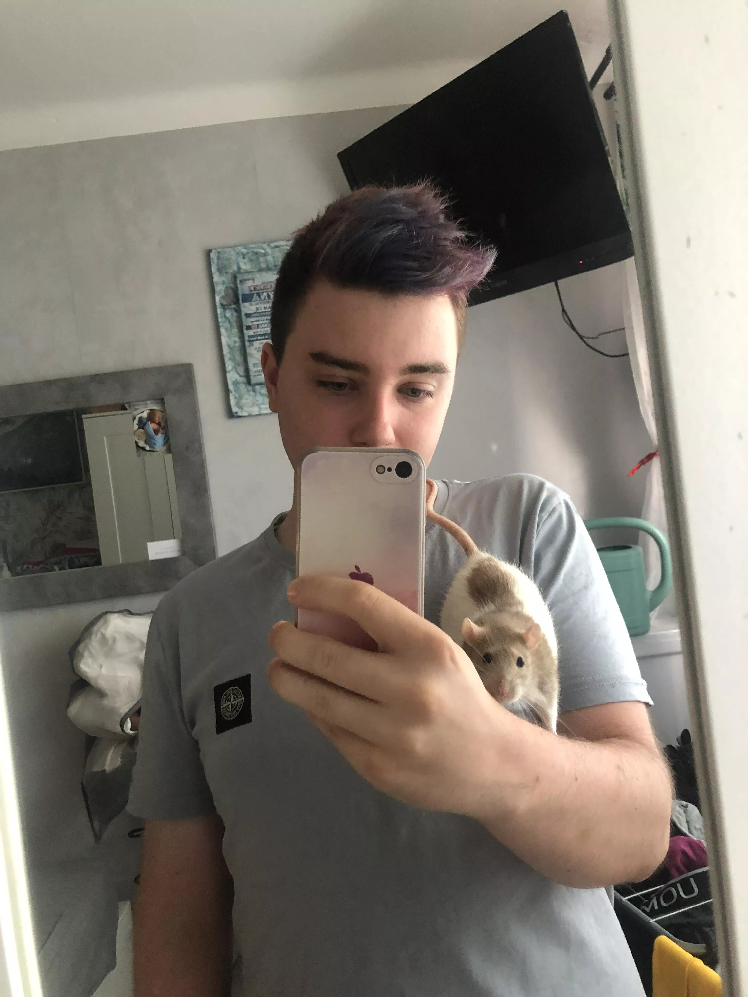 Bored open to chat maybe some league of legends eune latter