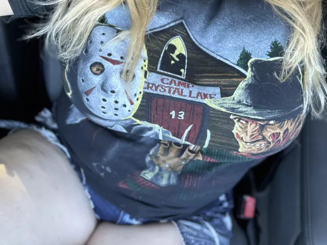 Curvy milfs your thing