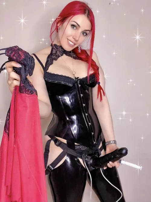 Dress up and prepare for your facial! 😏