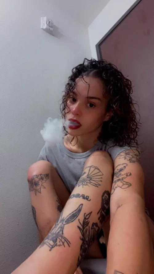 I look so cute when I smoke 🥰