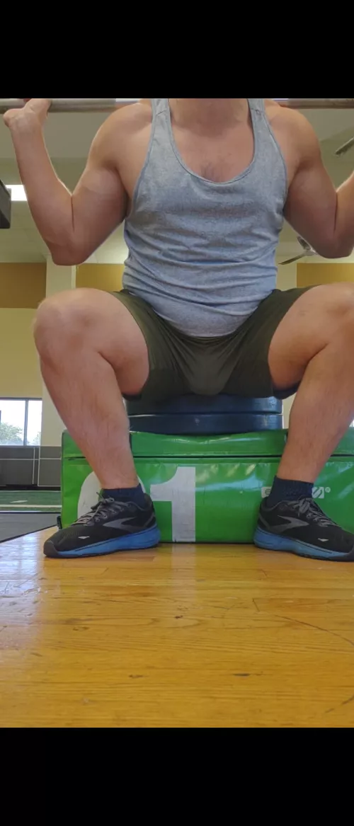 Is this low enough for box squats [M] 33