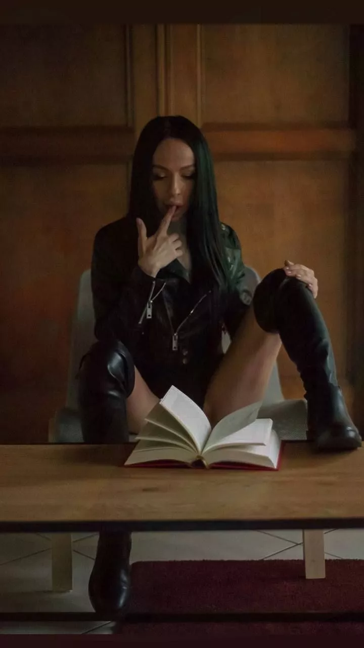 Let's just stay in bed all day