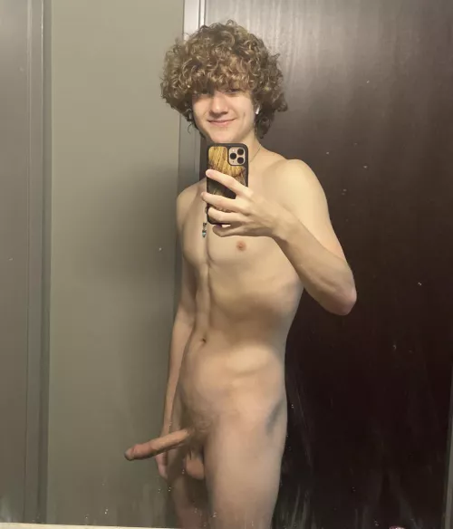 My first pic in college, hope you like it ;) 18M