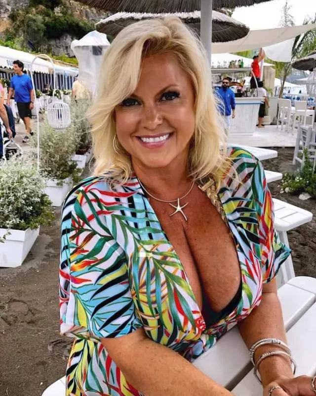 Would you go on a date with her?