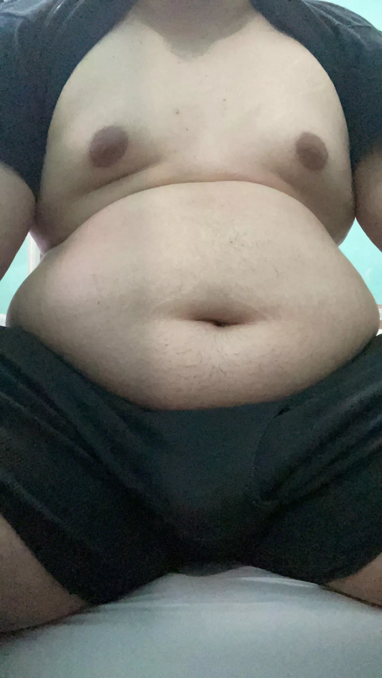 24 m chubby uncut looking for big fat chubs with huge moobs. Snap me please xslay555