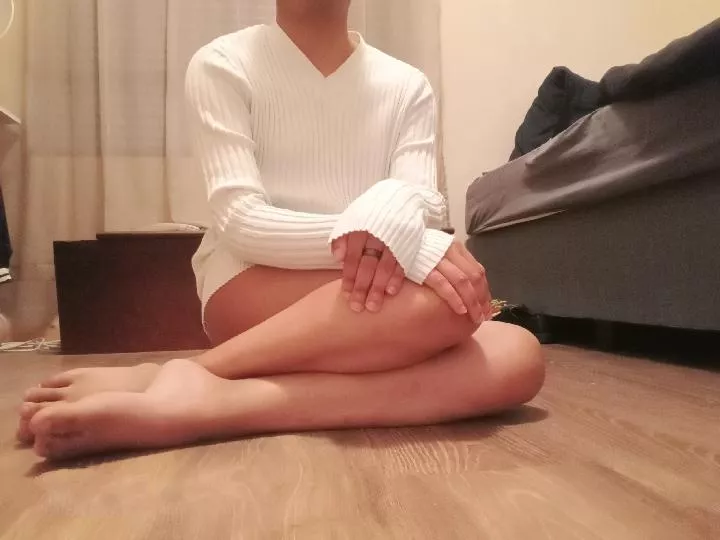 [26] Couldn't decide if I was feeling Cute or Classy🤍☺️