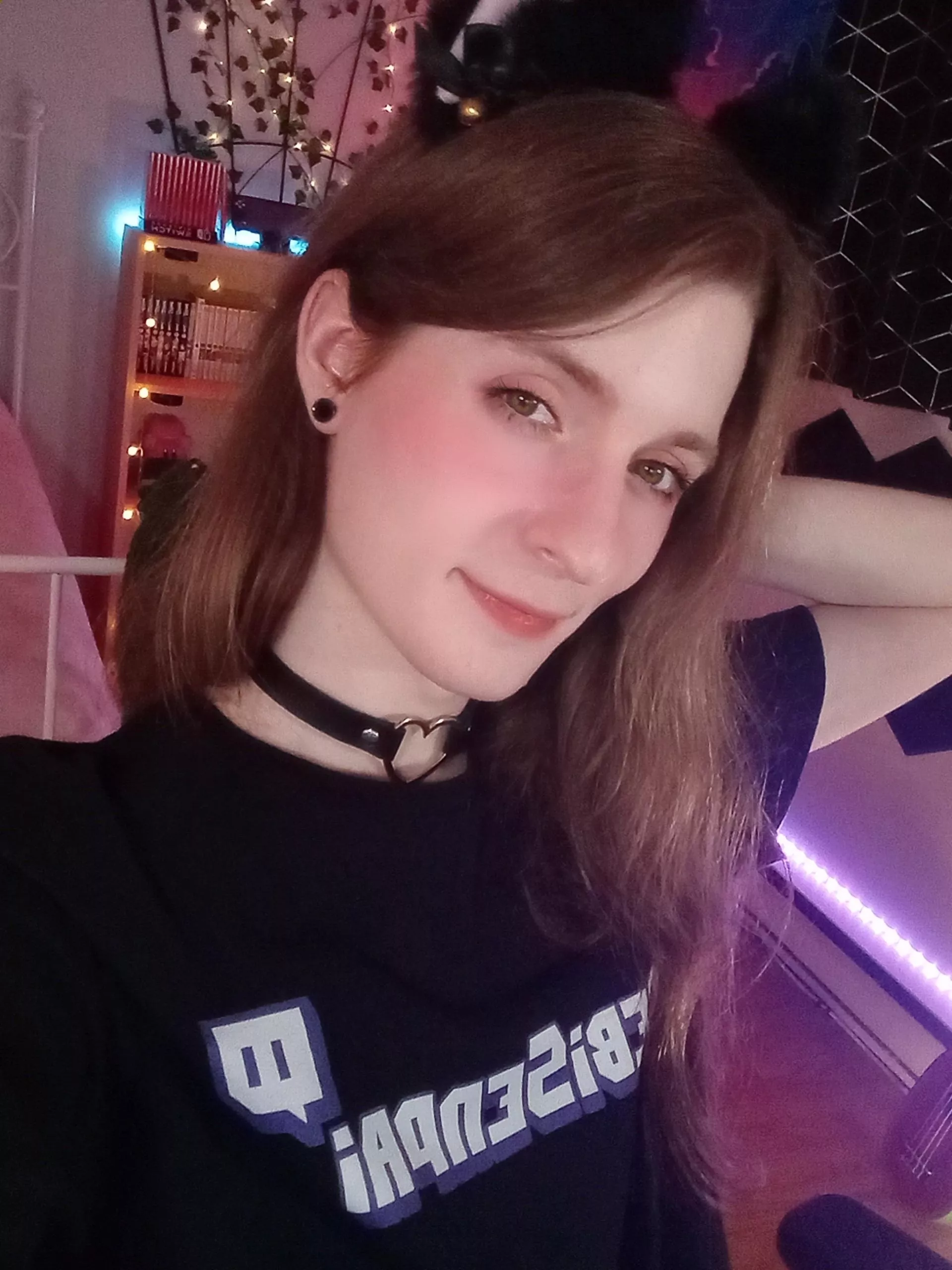 Any tips to look more feminine? 😳