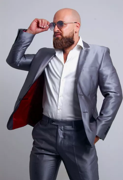 Do you like me in a suit?