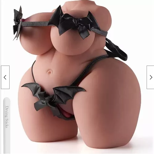 Does anyone know the name and scale of this doll?