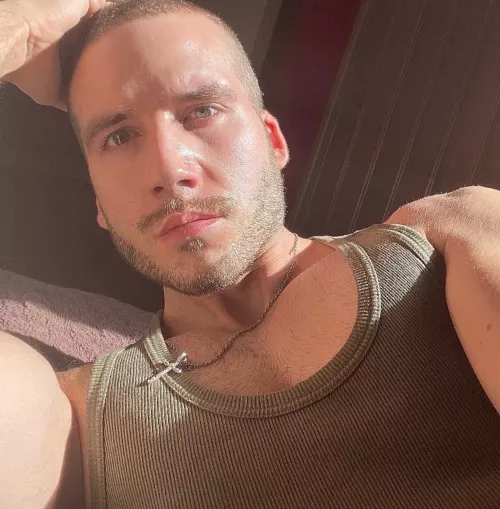 First time trying the buzzcut 🙈